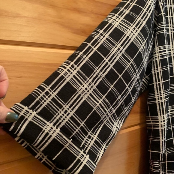 LF Lightweight Plaid Black And White Woman’s Coat NWT Size 14 100% Polyester - Picture 13 of 13